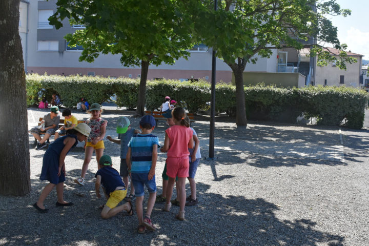 Récréation à l'école Jacques-Prévert de Romagnat