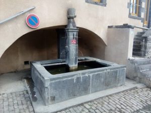 Fontaine-Lavoir Opme