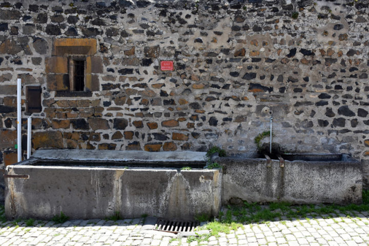 Fontaine à Opme